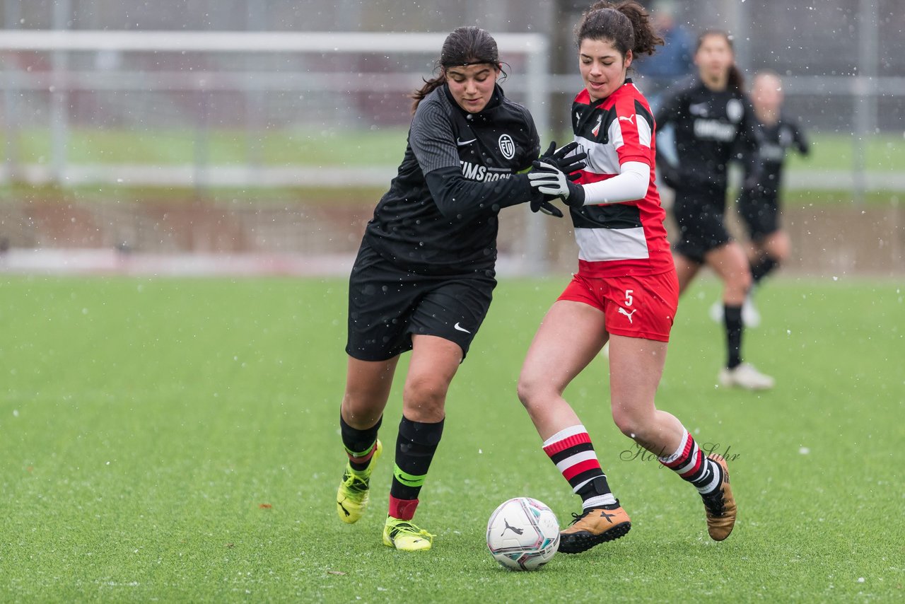 Bild 101 - wBJ Altona 93 - Eimsbuettel : Ergebnis: 1:5